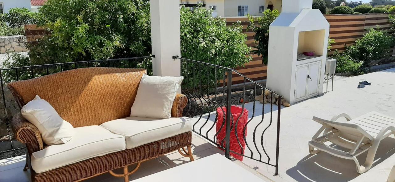Villa Bougainvillea With Privite Pool Vasilia Exteriér fotografie